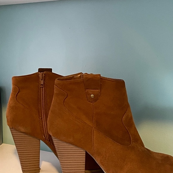 Brown High Heels - Picture 4 of 8